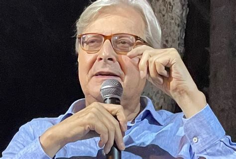 Morto Maurizio Costanzo La Reazione In Diretta Di Vittorio Sgarbi