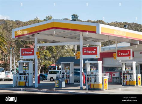 Shell Petrol And Australia Hi Res Stock Photography And Images Alamy