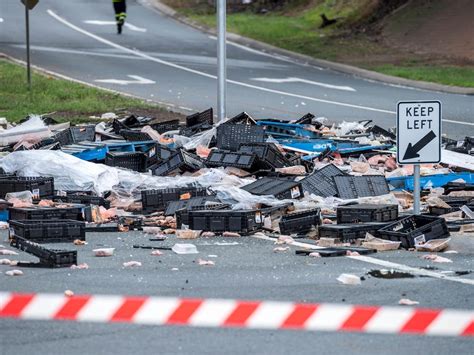 Calder Freeway Truck Crash Insane Footage Of Dramatic Truck Crash