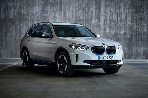 world premiere    bmw ix   kilometers range