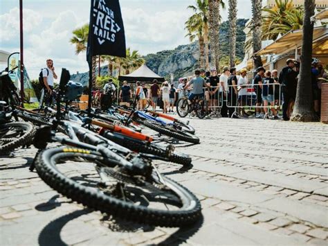 Coppa Del Mondo Enduro A Finale Fiera Per La Festa Della Mamma A