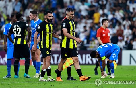 28연승 세계신기록 알힐랄 알이티하드 2 0 꺾고 Acl 4강행 한국경제