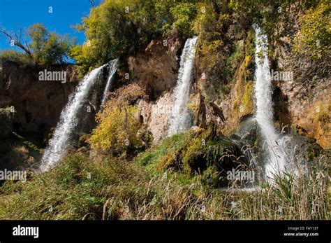 Ledge waterfall hi-res stock photography and images - Alamy