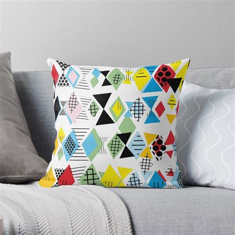 Geometric Elements Memphis Postmodern Retro Style 80 90s Throw