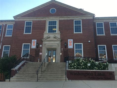 Report: DC public schools failed on residency requirement, missed on