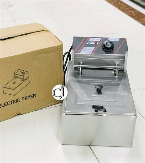 Electric deep fryer, TV & Home Appliances, Kitchen Appliances, Fryers ...