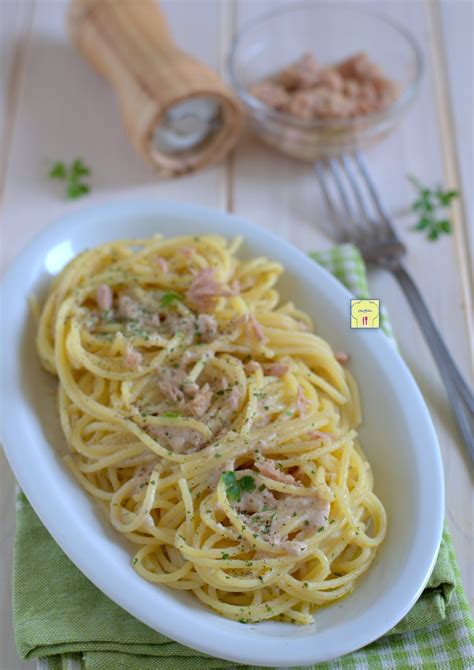 Spaghetti Con Crema Di Tonno E Mozzarella Primo Piatto Sfizioso E Facile