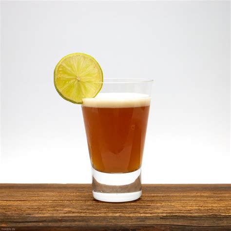 Rezept: Baristo Sour, Cocktails & Drinks | mixable.de
