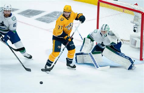 Recap: Nashville Predators fall to Vancouver Canucks in Game 3, trail ...