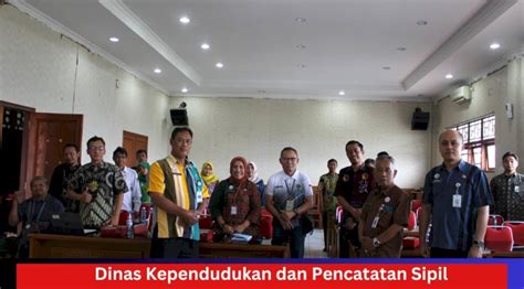 Rapat Forum Konsultasi Publik Pembahasan Standar Pelayanan Publik