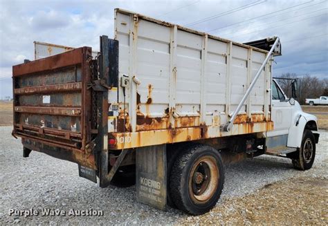 1997 Ford F800 Dump Truck Oiltizer