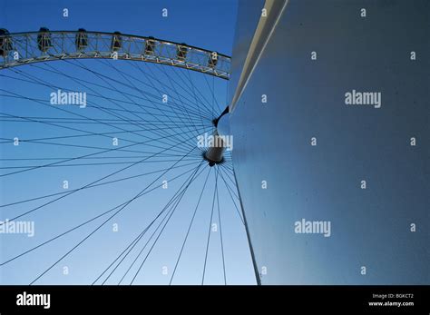 London Eye Millennium Wheel Stock Photo Alamy