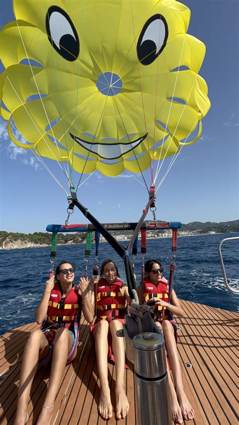 Water activities on Lloret beach | Lloret Water Xtreme