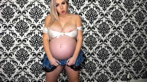 Pregnant Amateur Solo