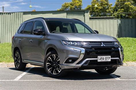 Mitsubishi Outlander PHEV GSR 2021 Review Carsales Au