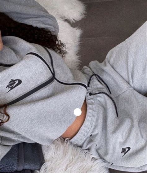 Tech Grigia In Nike Outfits Cute Nike Outfits Grey Nike