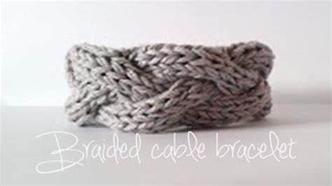 KNITTING TUTORIAL- BRAIDED CABLE BRACELET - YouTube