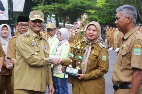 Pemkab Subang Beri Penghargaan Ke Sekolah Adiwiyata Tingkat