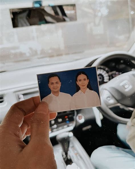 Detail Ukuran Foto Gandeng Nikah Kristen Koleksi Nomer 19