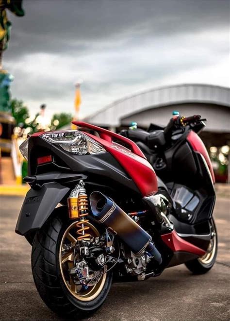 Ducati Monster: A Red and Black Motorcycle