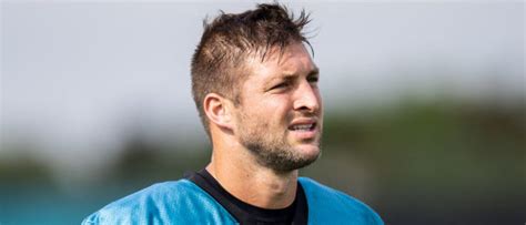 Tim Tebow Looks Unbelievably Big After Making The Switch To Tight End ...