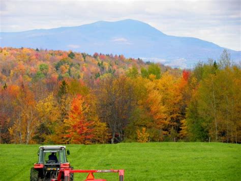 The Best Summer and Fall Hiking in Vermont | Bredeson Outdoor Adventures