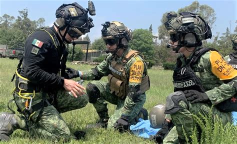 Mexican Army Special Operations Capt Showing The Tactical Use Of Smoke