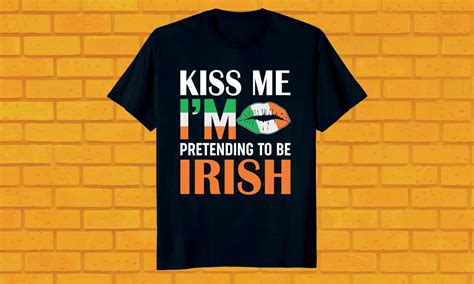 Kiss Me Im Irish T Shirt Design 8239360 Vector Art At Vecteezy