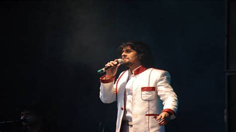 These songs of Sonu Nigam that will make you fall in love all over again | IWMBuzz