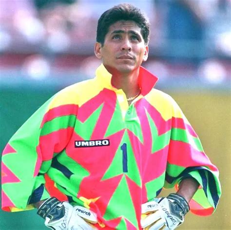 Jorge Campos: An icon in the goal