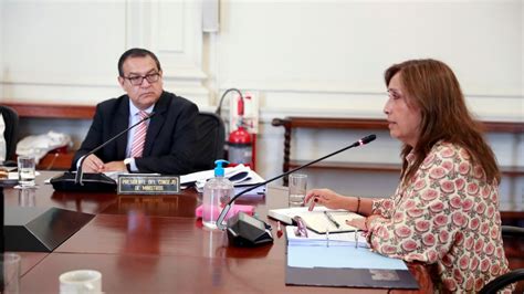 Presidenta Dina Boluarte Lidera Sesión De Consejo De Ministros Extraordinaria En Palacio De