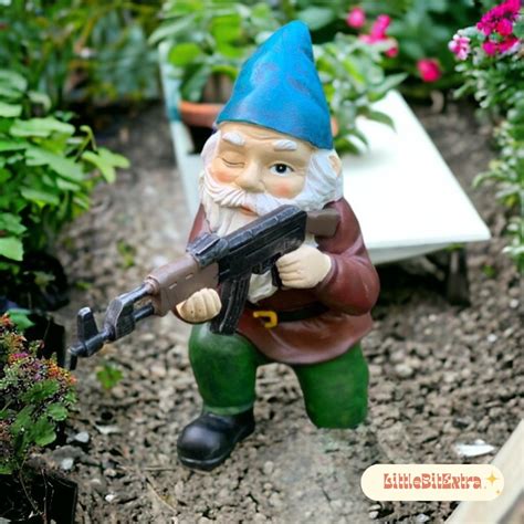 Funny Gnome Military Resin Garden Gnomes Guns Unique Army Gnomes