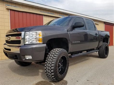 professionally built 2011 Chevrolet Silverado 1500 lifted for sale