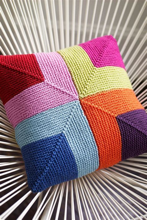 Cushion Cover With Squares Knitting Pattern | The Knitting Network