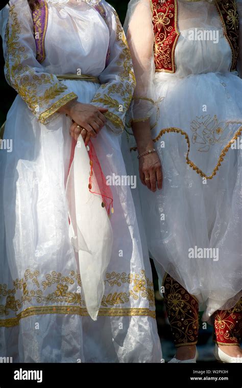 Albanian Traditional Clothing Hi Res Stock Photography And Images Alamy