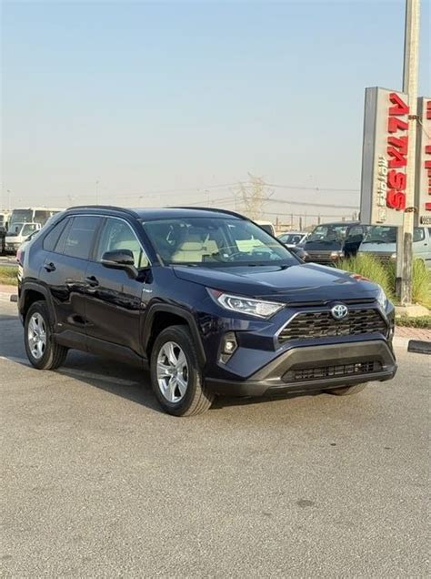 toyota rav rav hybrid  awd   sale  dubai