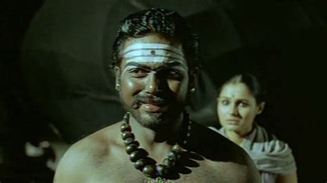 Karthi As Chola King in yuganiki okkadu - YouTube