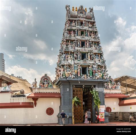 Singapore March 22 2019 Sri Mariamman Hindu Temple On South Bridge