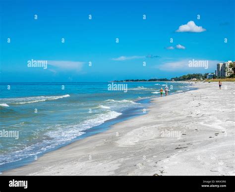 Gulf of Mexico beach on Longboat Key Florida Stock Photo - Alamy