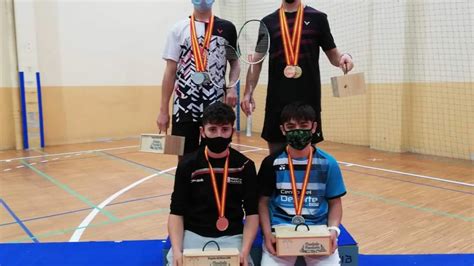 El B Dminton Huesca Se Sube A Cinco Podios En Los Campeonatos De Espa A