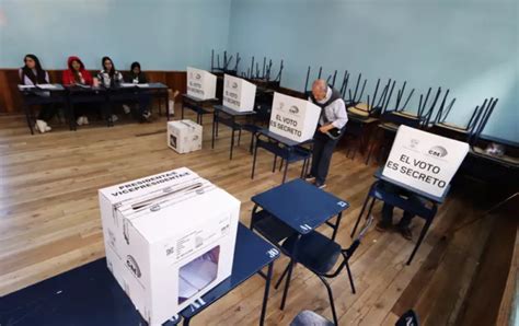 La consulta popular y el referéndum de 2024