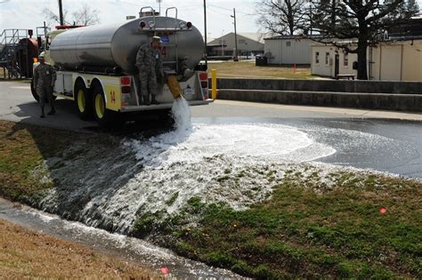 4th Fw Conducts Fuel Spill Exercise Seymour Johnson Air Force Base Article Display