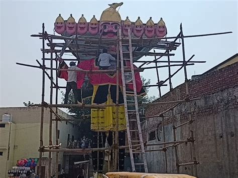 Ravan Dahan Takes Place On The Day Of Deepawali In Rath राठ में