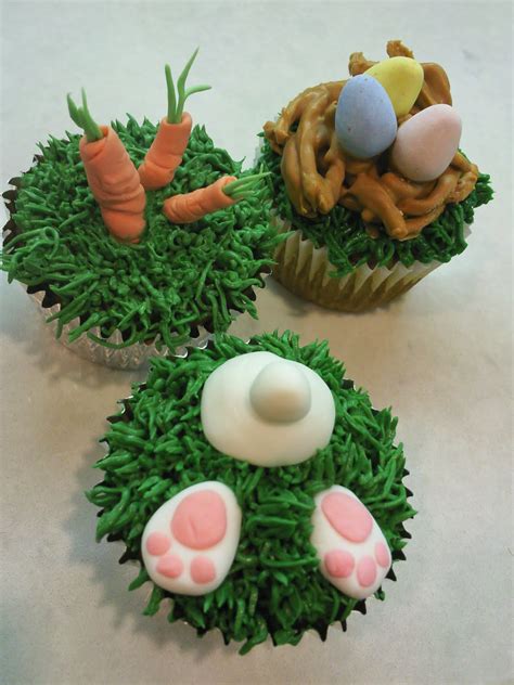 Sweet Dreams Happy Easter Cupcakes