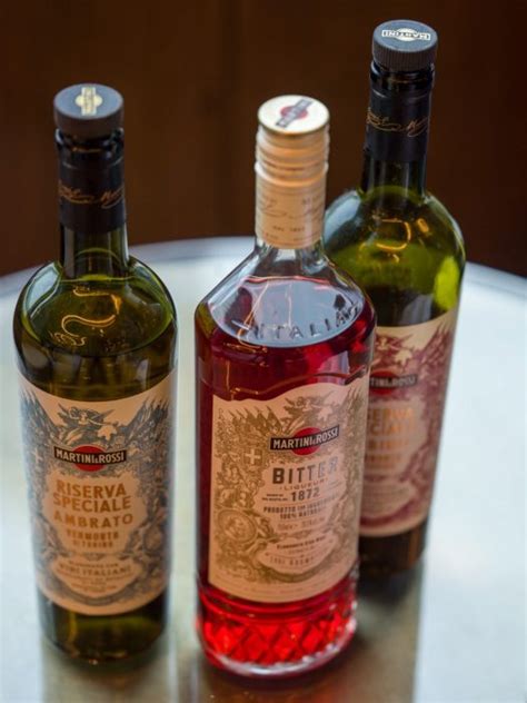 Review Martini Rossi Riserva Speciale Line Ambrato Vermouth