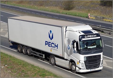 Volvo Fh Globetrotter Transports Pech Saint Jory F Flickr