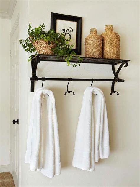 Decorative Bathroom Shelf with Hooks – Semis Online