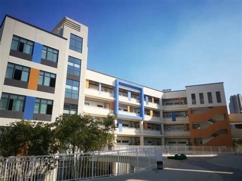 昆明这几所新建小学9月即将开学，还有几所要延期 知乎