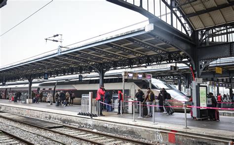 Grève à la SNCF 2 TGV sur 3 1 TER sur 2 les prévisions de trafic