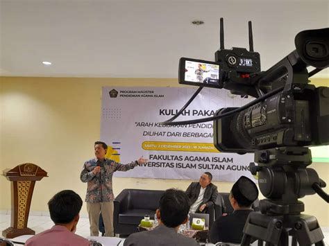 Politik Pendidikan Islam Eduglobal